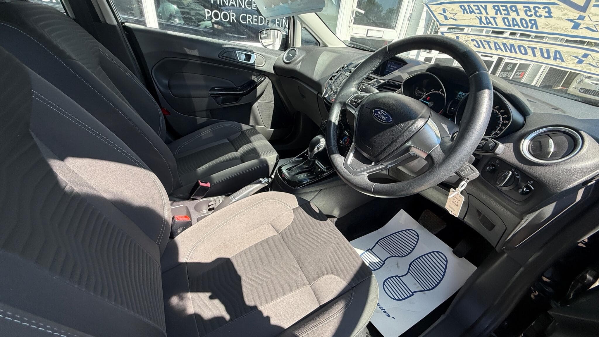 2016 Ford Fiesta - Image 9
