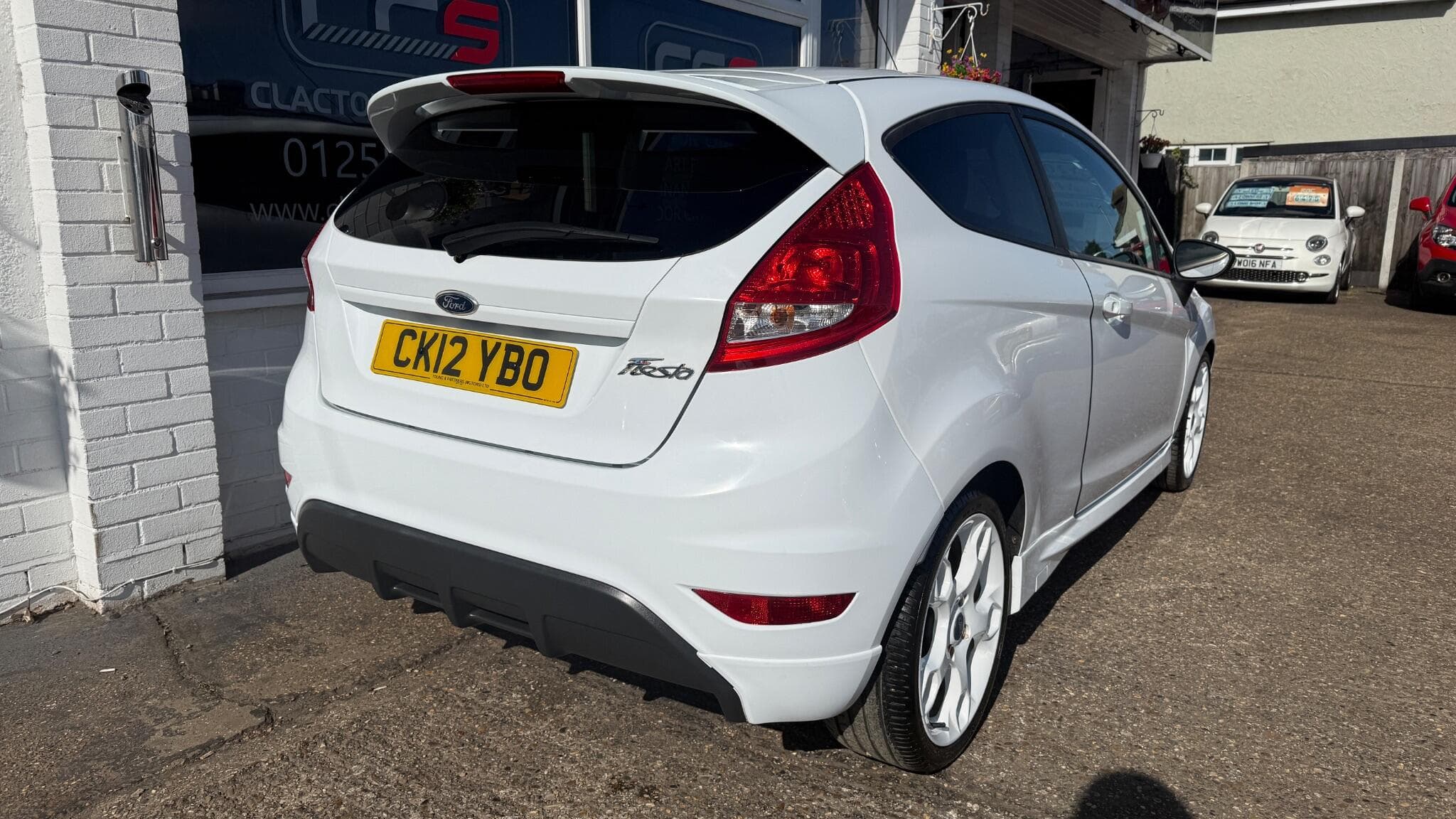 2012 Ford Fiesta - Image 7