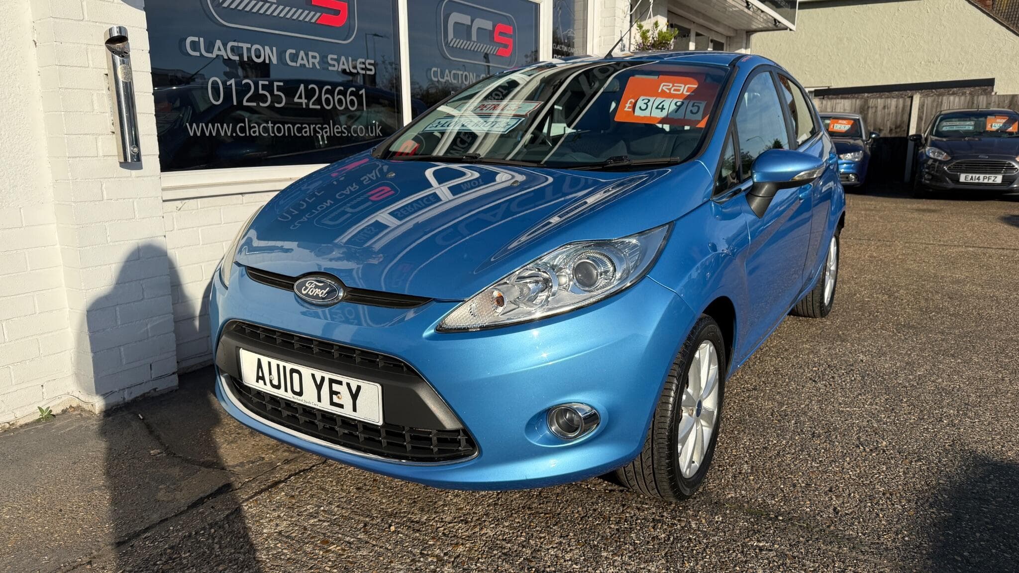 2010 Ford Fiesta - Image 3