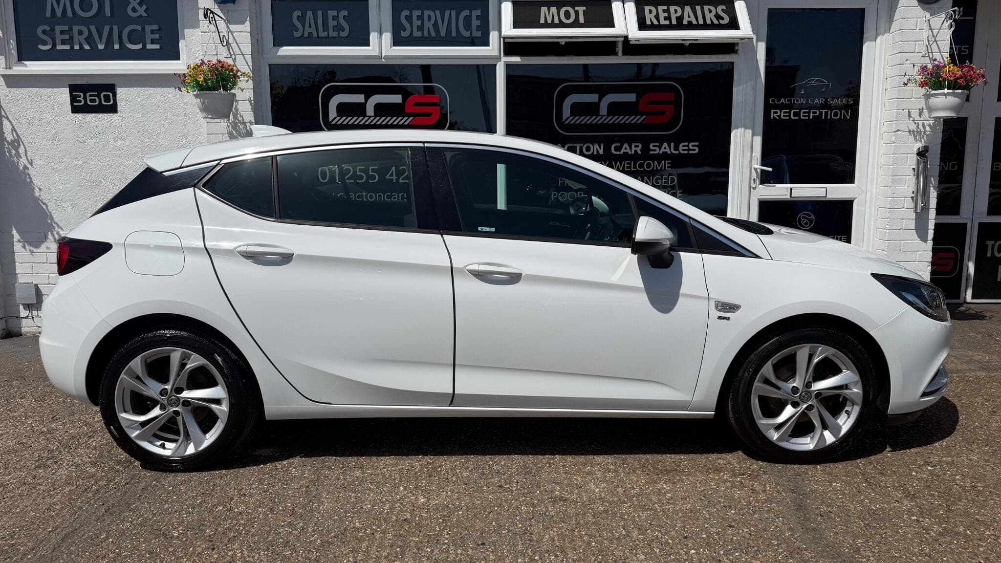 2016 Vauxhall Astra - Image 8