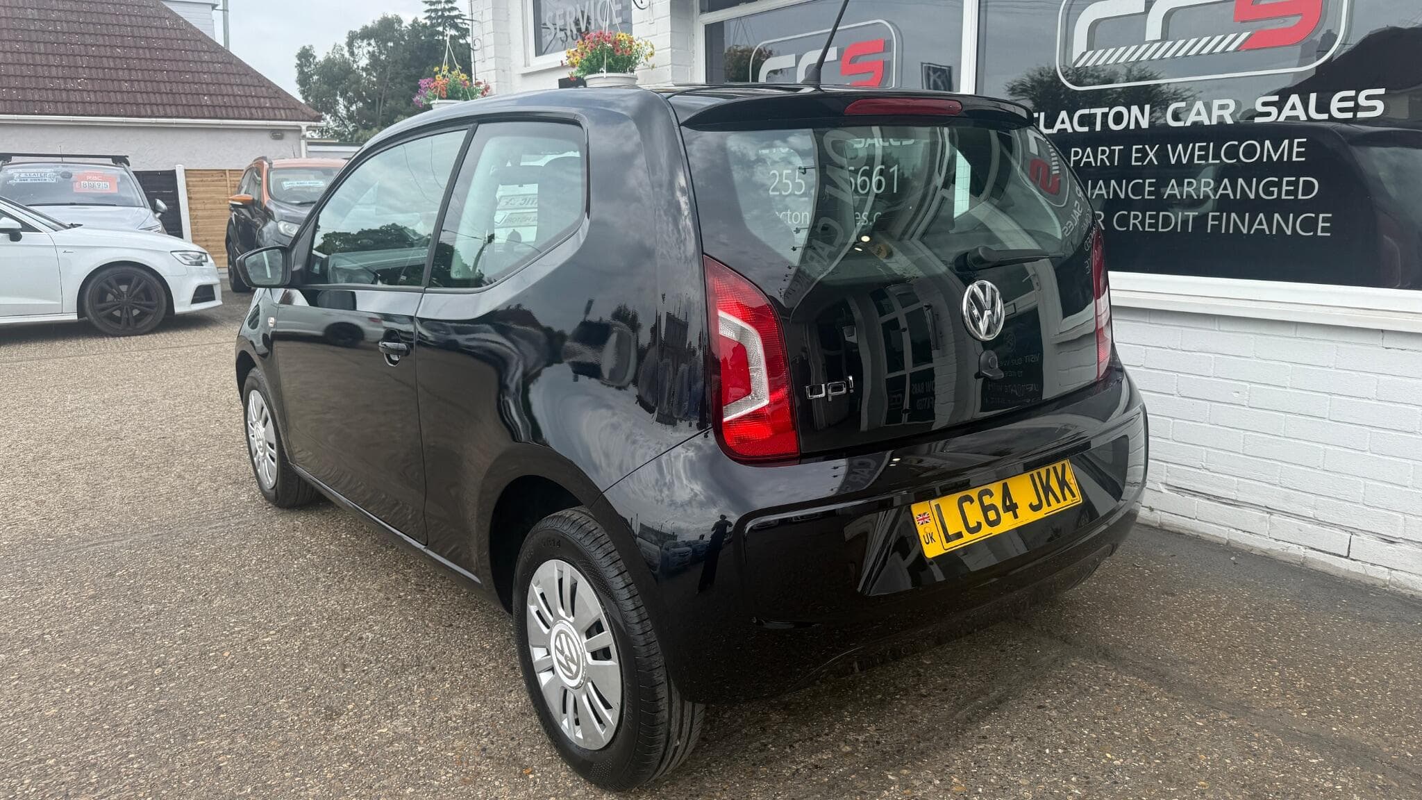 2014 Volkswagen up! - Image 5