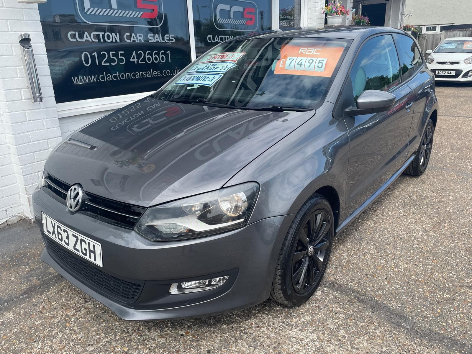 2013 Volkswagen Polo - Image 3