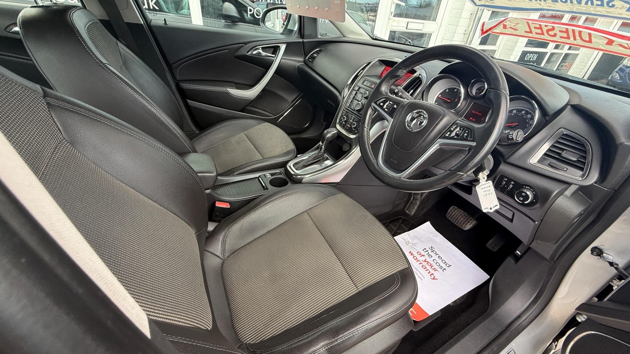 2011 Vauxhall Astra - Image 9