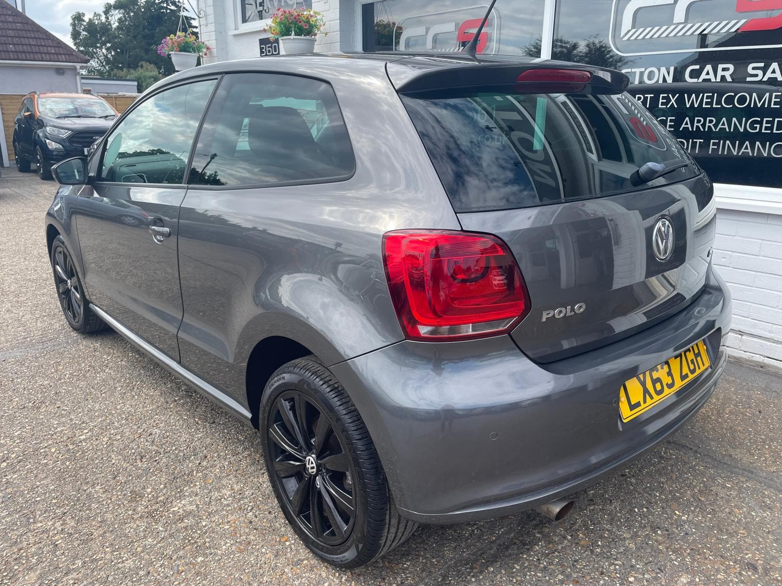 2013 Volkswagen Polo - Image 5