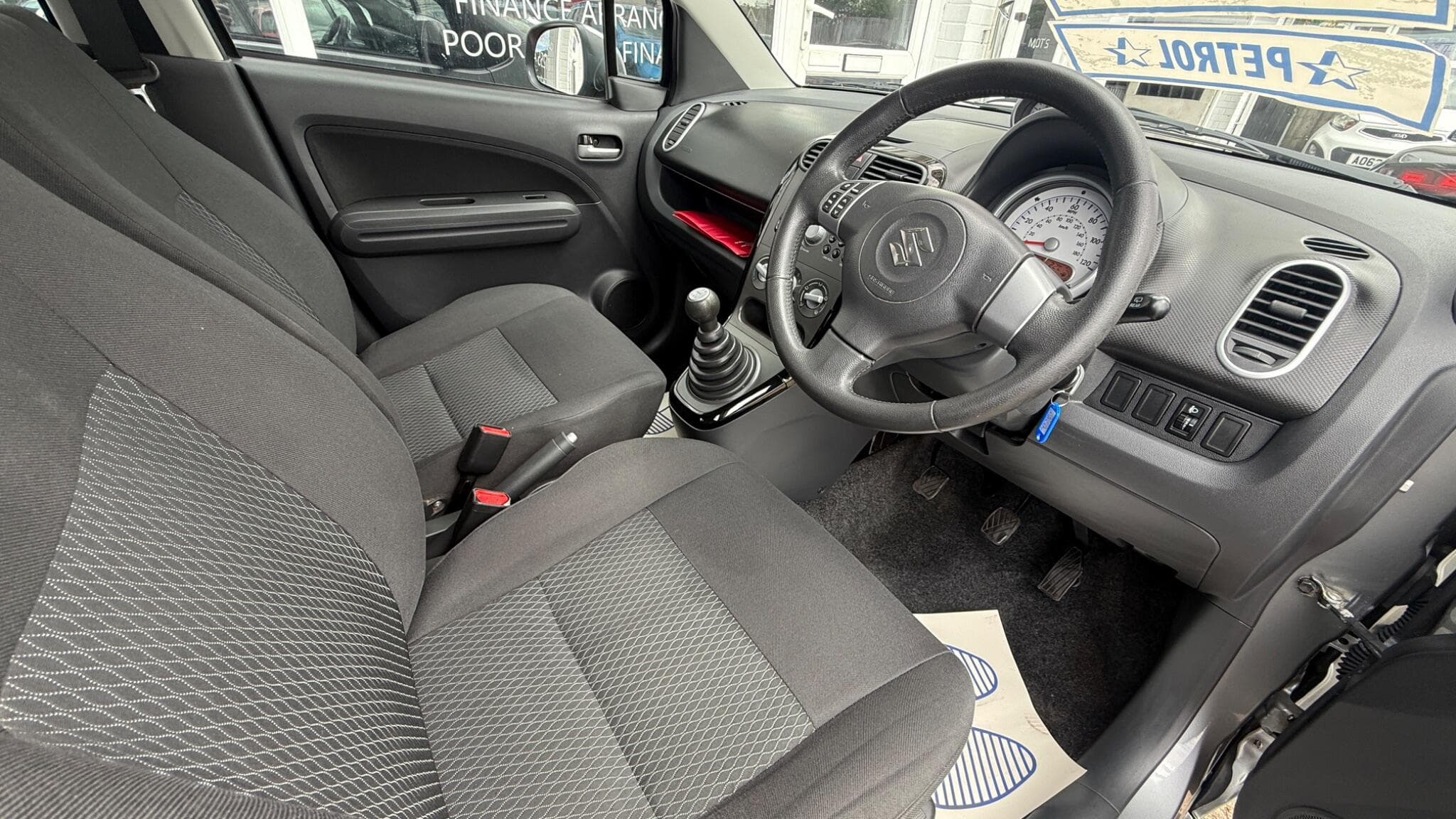 2014 Suzuki Splash - Image 9