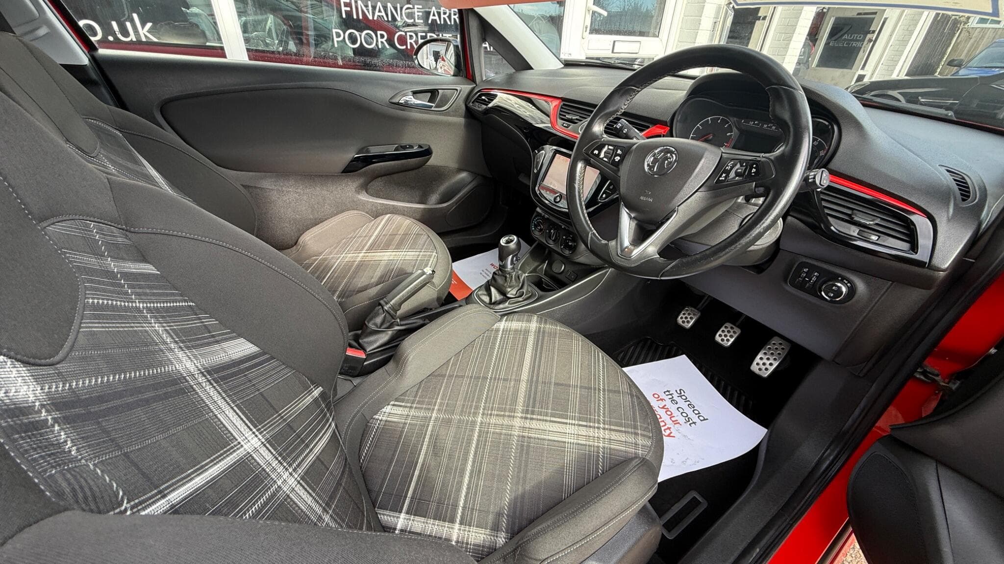 2015 Vauxhall Corsa - Image 9