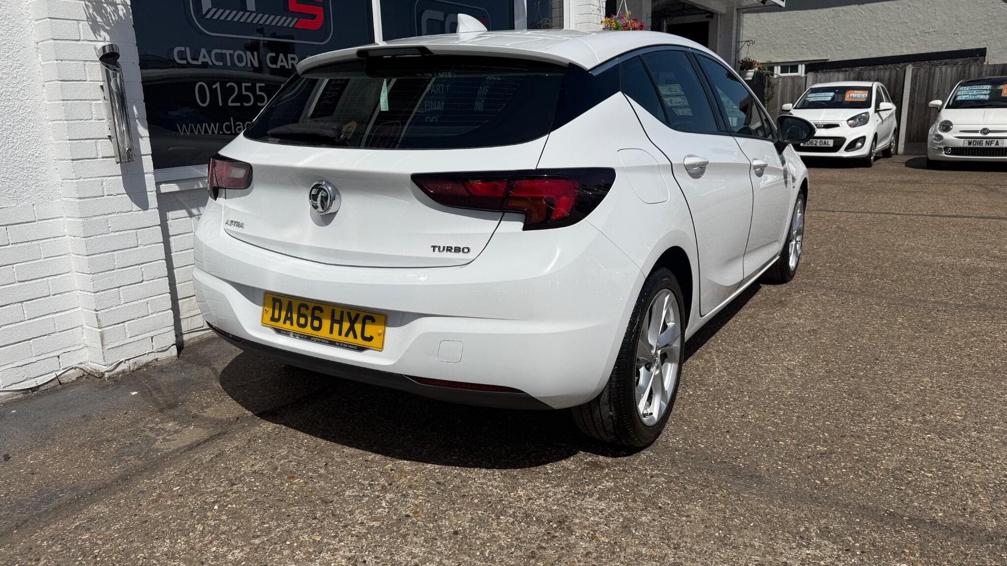 2016 Vauxhall Astra - Image 7