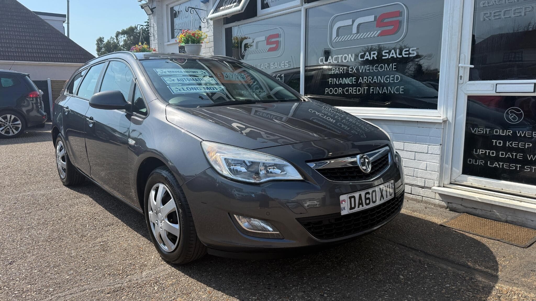 2011 Vauxhall Astra - Image 1