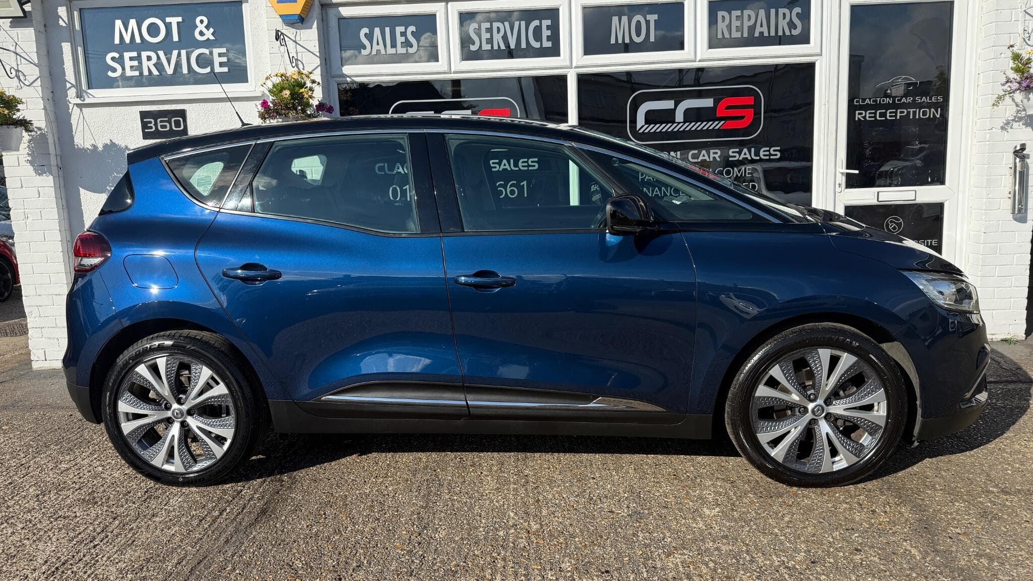 2016 Renault Scenic - Image 8