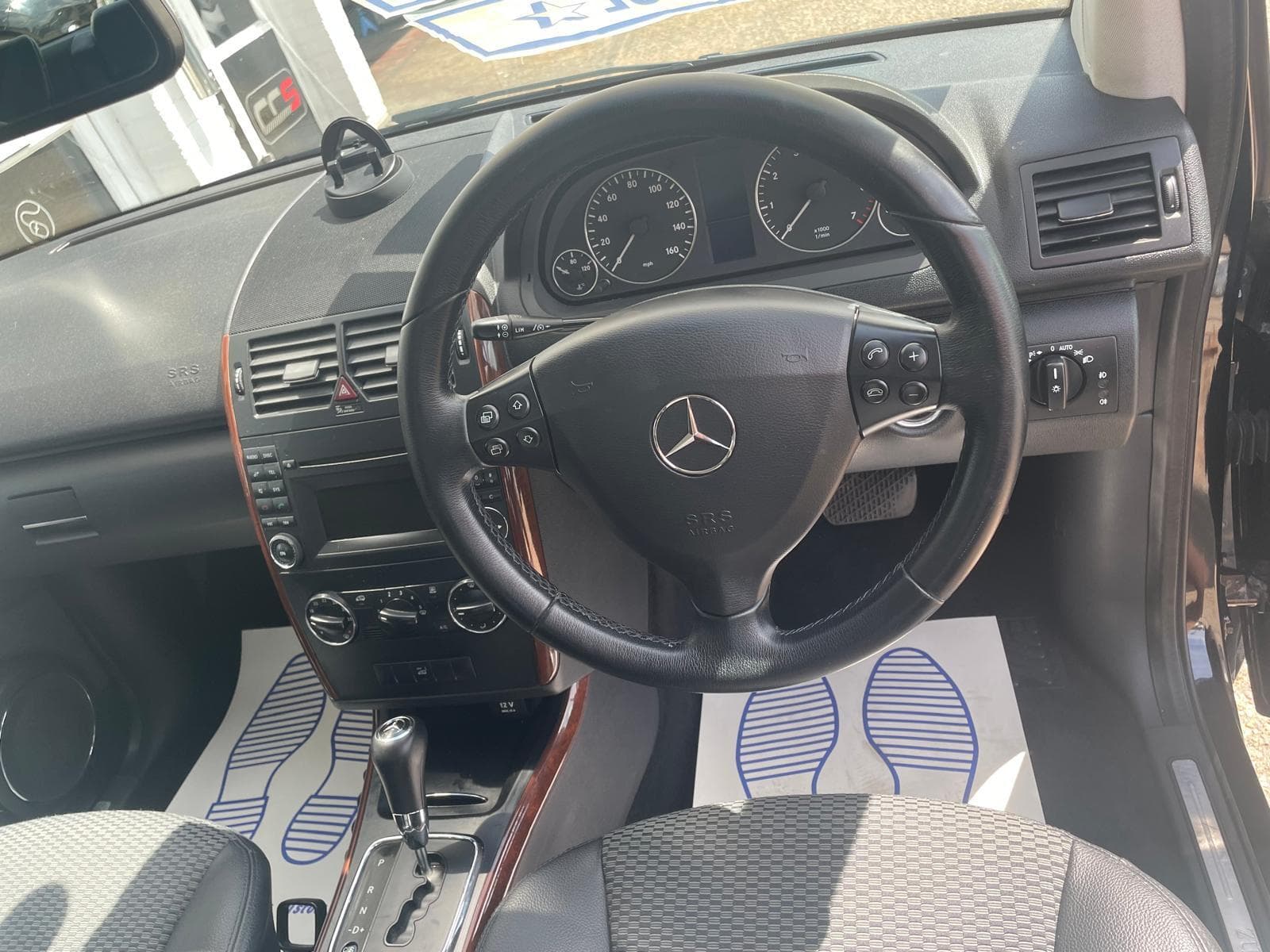 2010 Mercedes-Benz A Class - Image 9