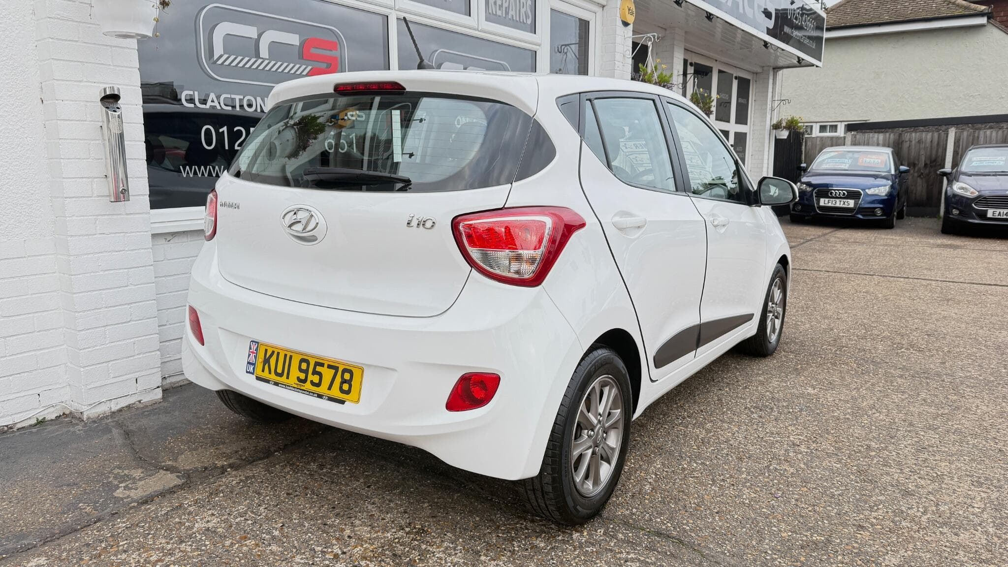 2015 Hyundai i10 - Image 7
