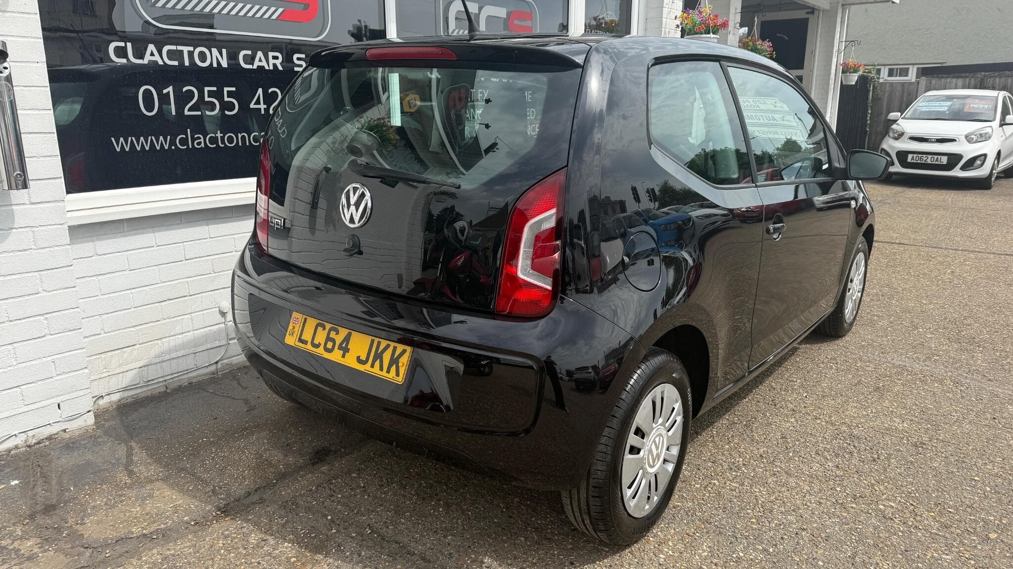2014 Volkswagen up! - Image 7