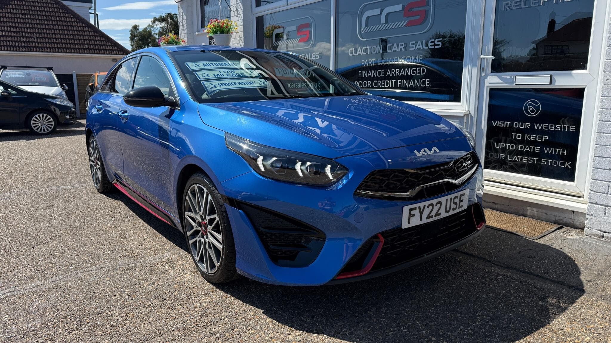 2022 Kia ProCeed - Image 1