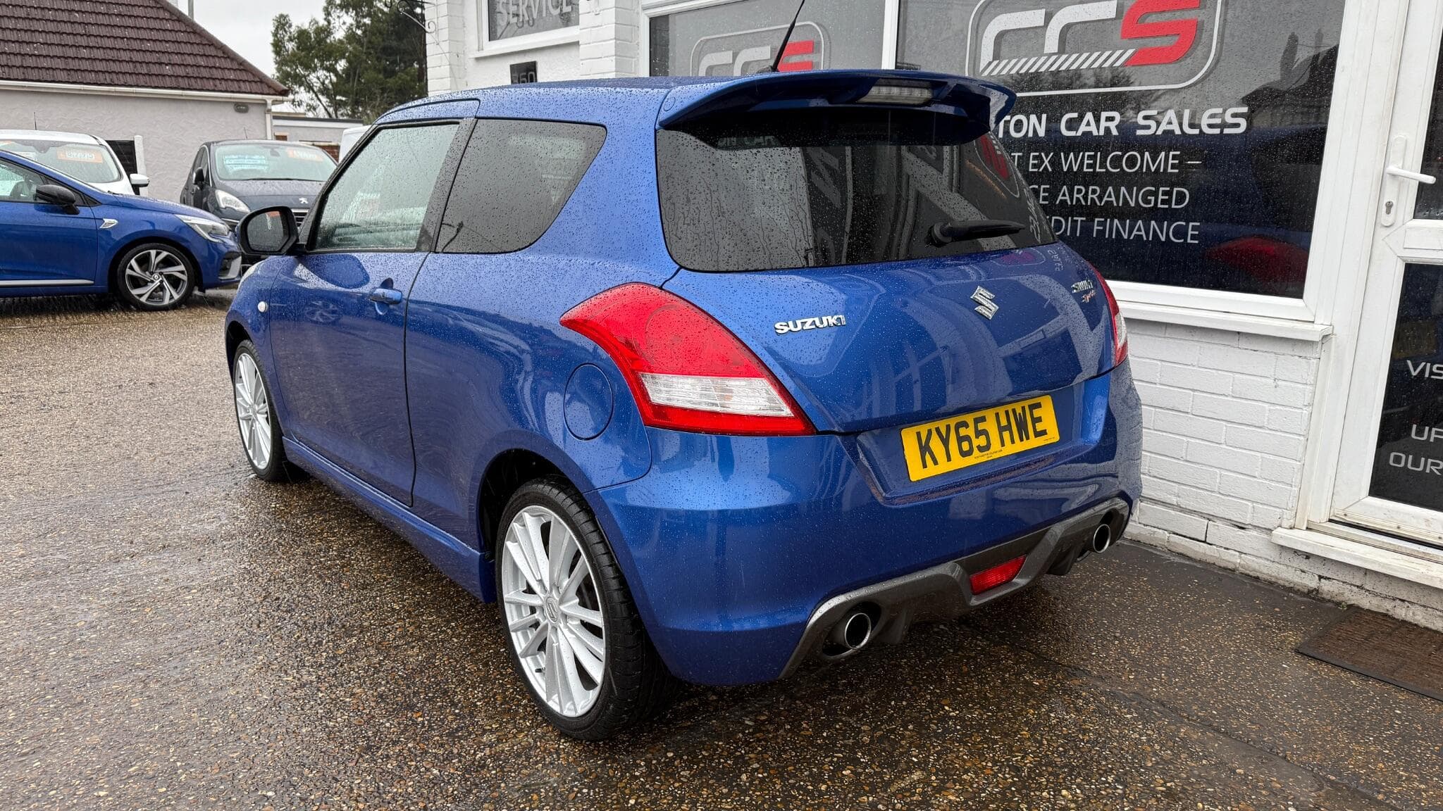 2015 Suzuki Swift - Image 5