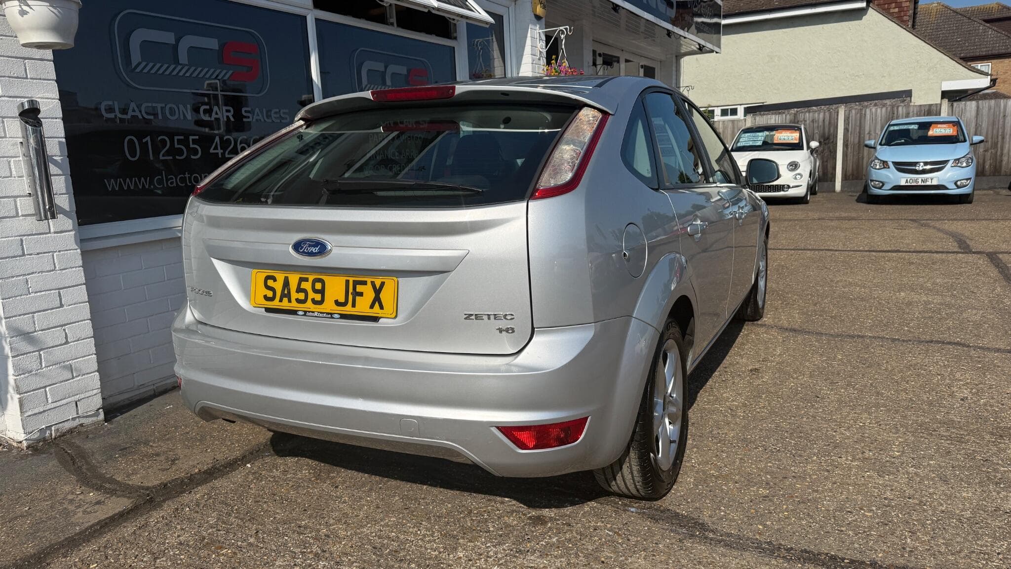 2009 Ford Focus - Image 7