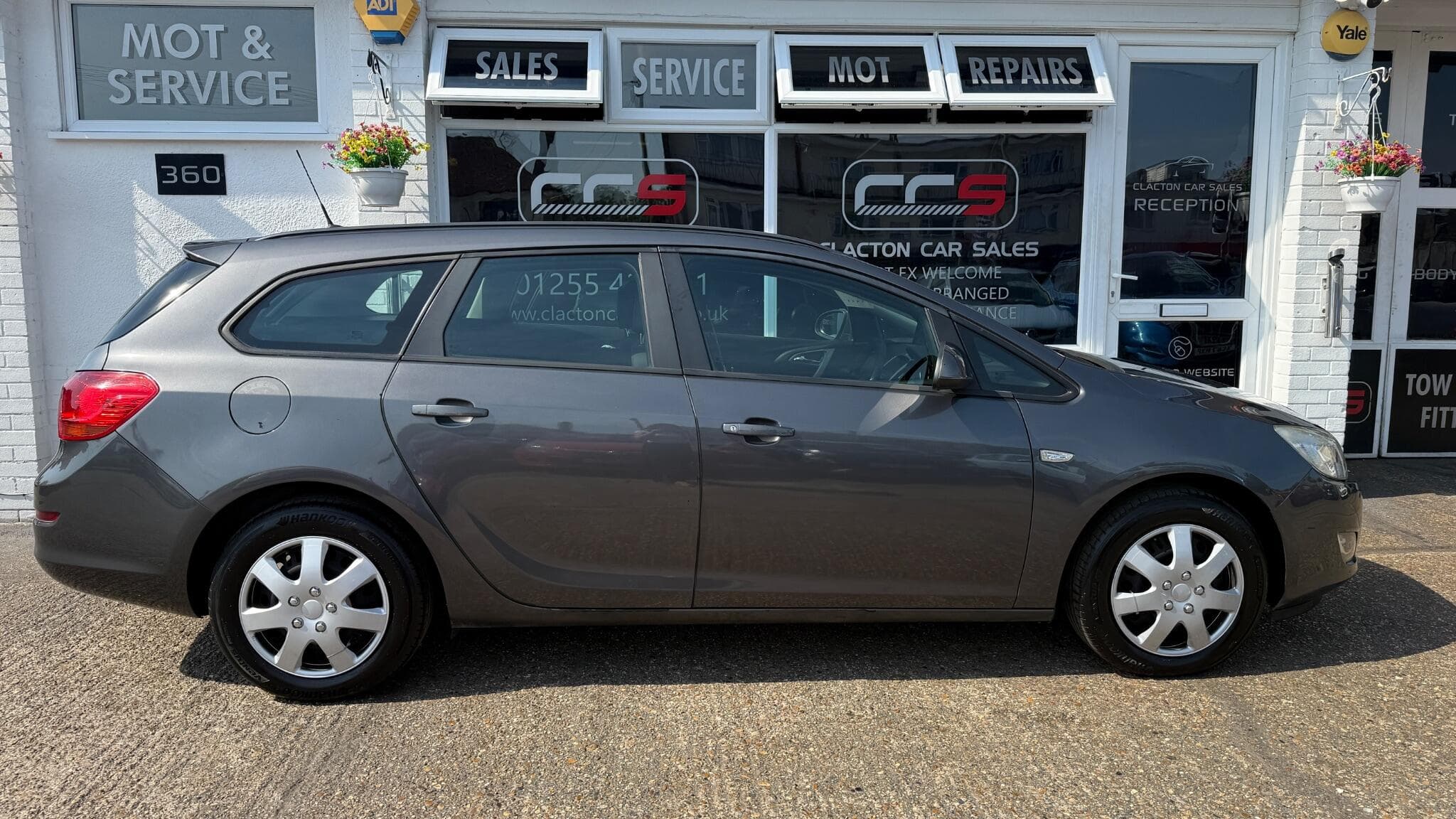 2011 Vauxhall Astra - Image 8