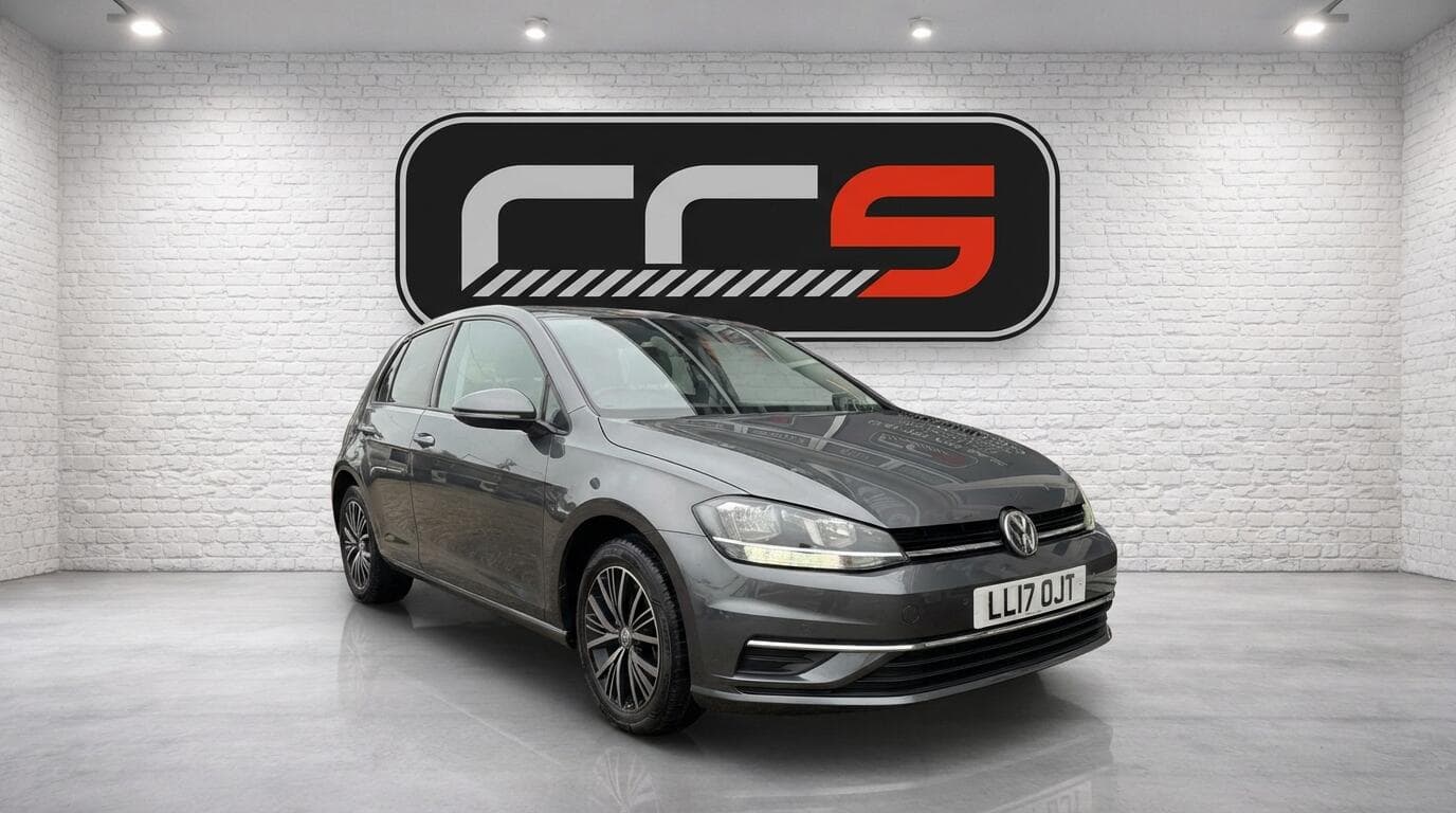 2017 Volkswagen Golf - Image 1