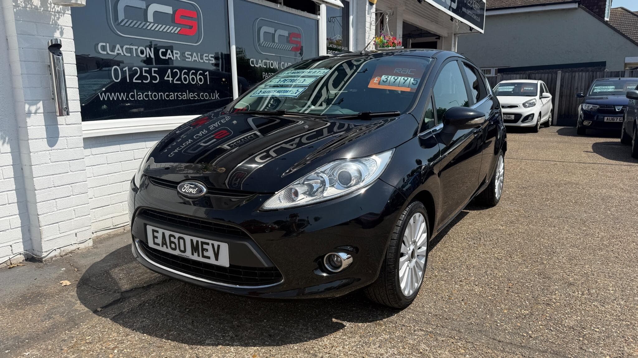 2010 Ford Fiesta - Image 3