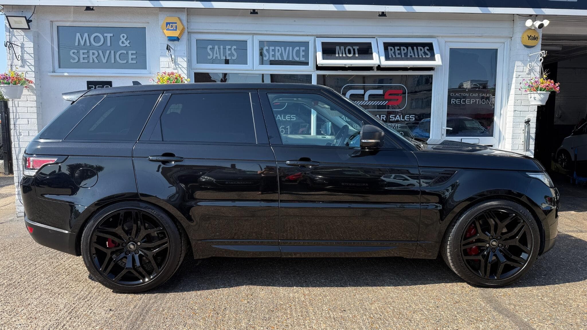 2015 Land Rover Range Rover Sport - Image 8