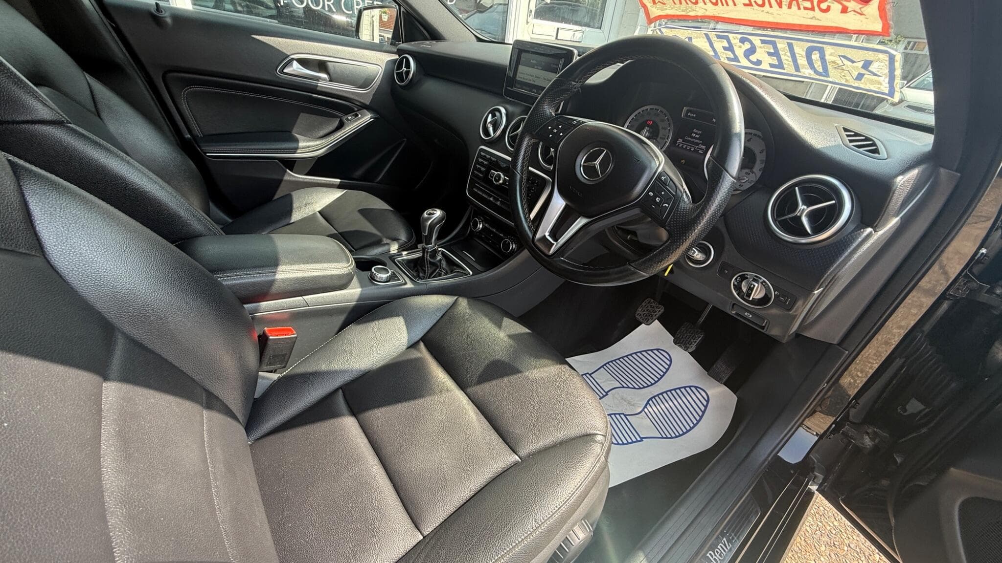 2015 Mercedes-Benz A Class - Image 9
