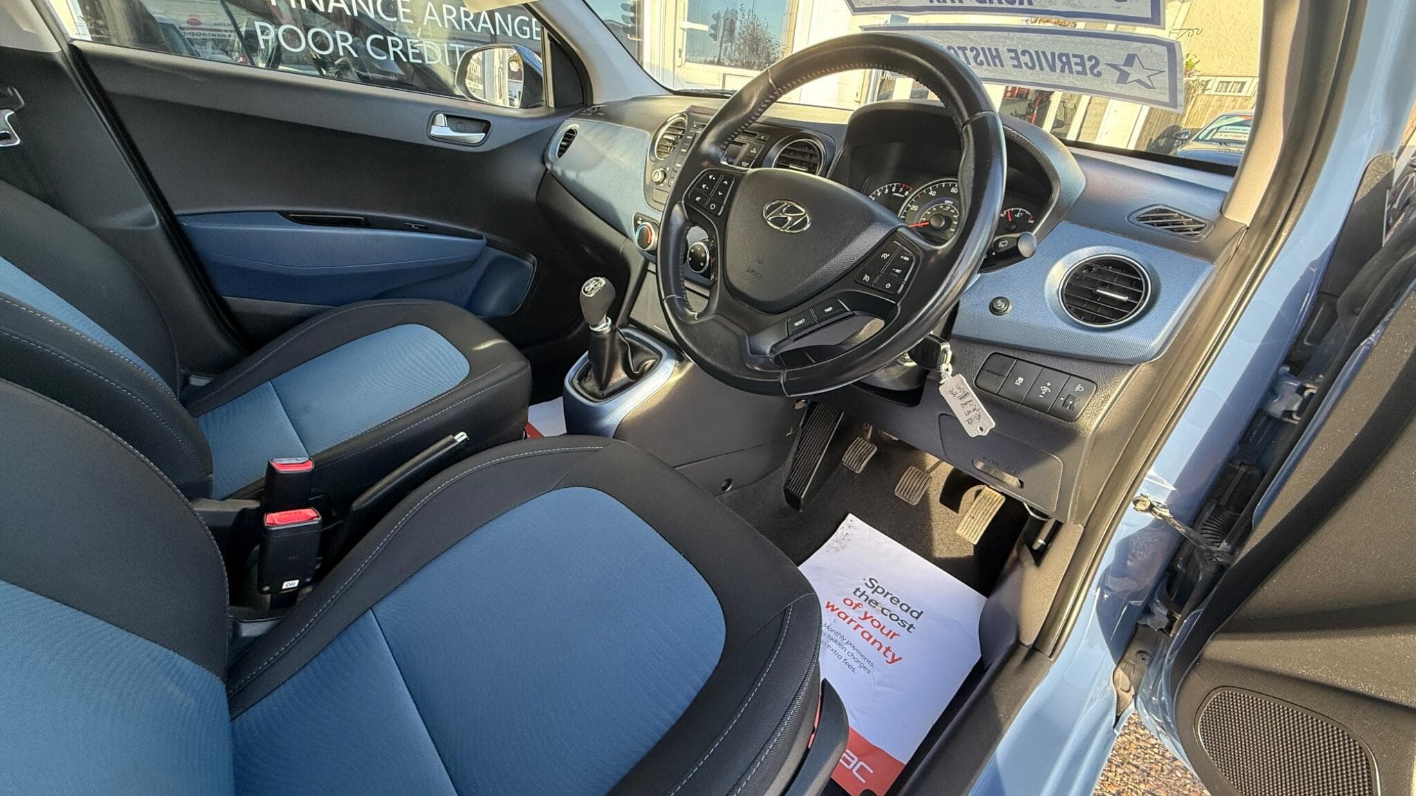 2016 Hyundai i10 - Image 9