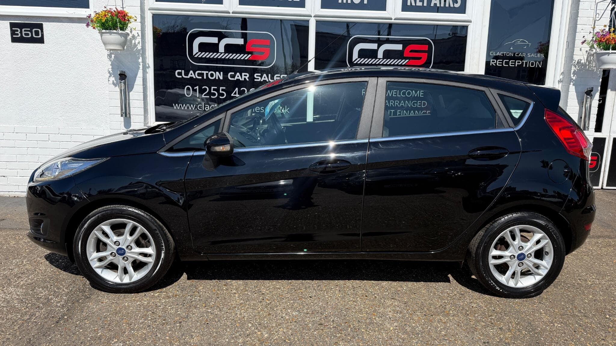 2016 Ford Fiesta - Image 4